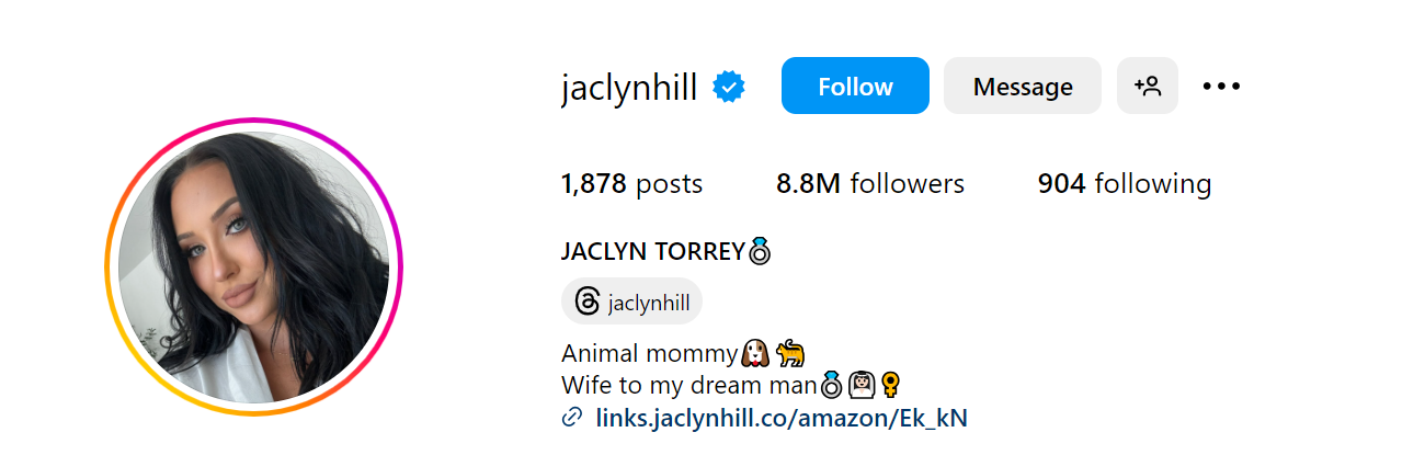 71. Jaclyn Hill Social Media Influencer Profile Image 71. Jaclyn Hill social media influencer portrait